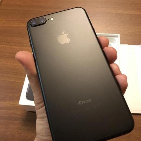 Телефон Apple Iphone 7 — фото из отзыва «Хорош»