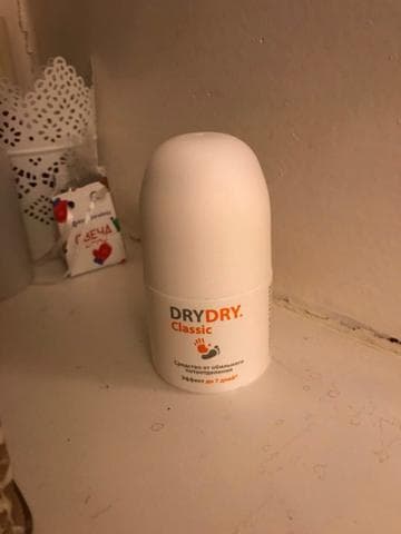 Дезодорант Dry Dry — фото из отзыва «Помогает в любую жару и духоту»