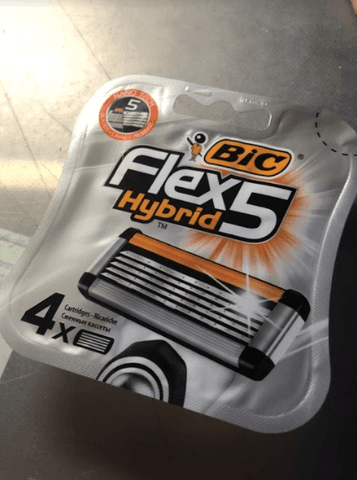 Бритвенный станок Bic Flex 5 Hybrid — фото из отзыва «Хорошая бритва на каждый день»