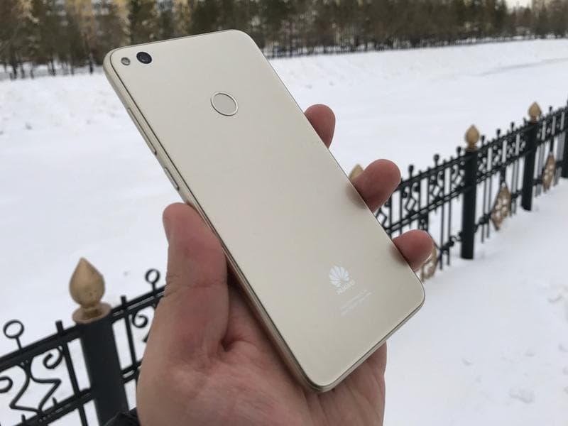 Телефон Huawei P8 lite 2017 — фото из отзыва «Достойный телефон цени и качество все хорошо.» (1 из 2)