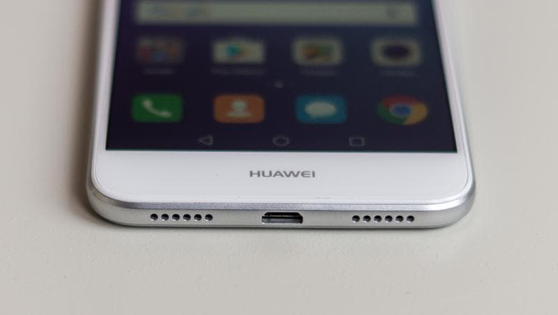 Телефон Huawei P8 lite 2017 — фото из отзыва «Достойный телефон цени и качество все хорошо.» (2 из 2)