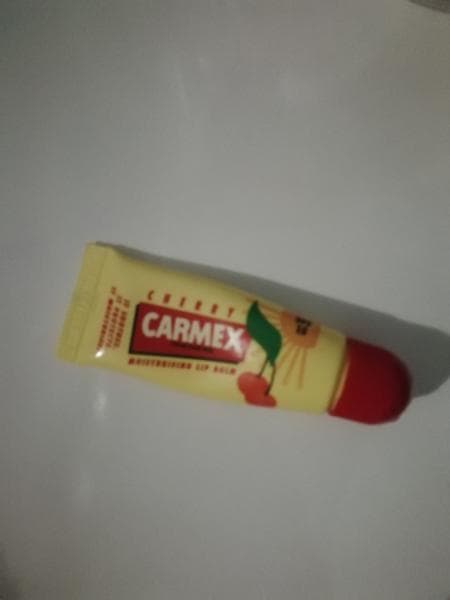 Бальзам для губ Carmex  — фото из отзыва «Продукт для визажиста!»