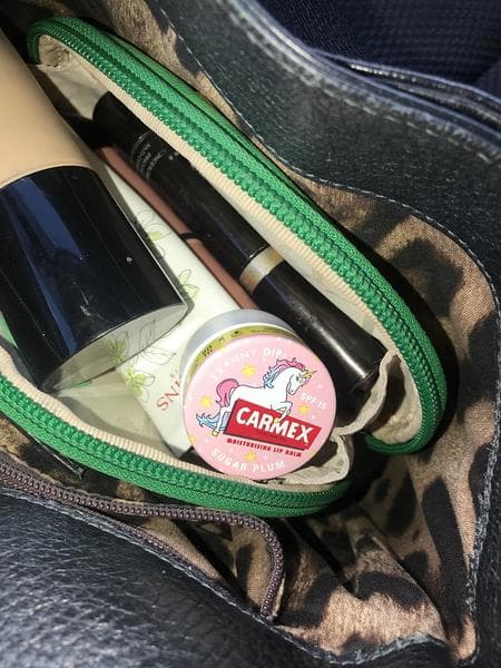 Бальзам для губ Carmex  — фото из отзыва «Carmex Sugar Plum - моя новая любовь»