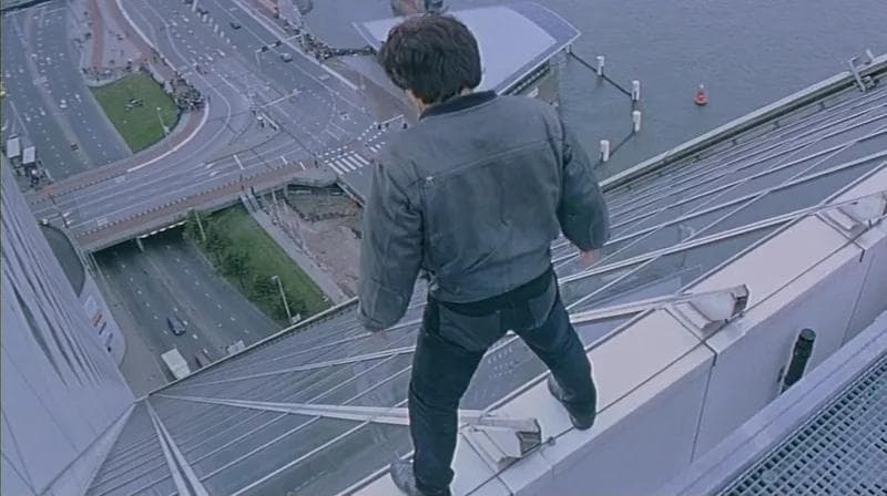 Фильм "Кто я?" (1998) — фото из отзыва «Фильм старый, но хороший) Любимый актер)» (3 из 4)