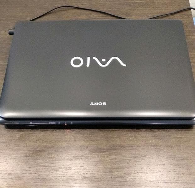 Ноутбук Sony VAIO SVE151J13V — фото из отзыва «Супер» (1 из 2)