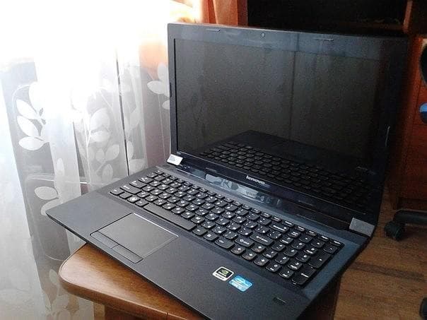 Ноутбук Lenovo B580 — фото из отзыва «Неплохой ноутбук для работы и стареньких игр»