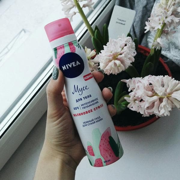 Мусс Nivea Малиновое суфле — фото из отзыва «Проиграл в войне с персиками» (1 из 2)