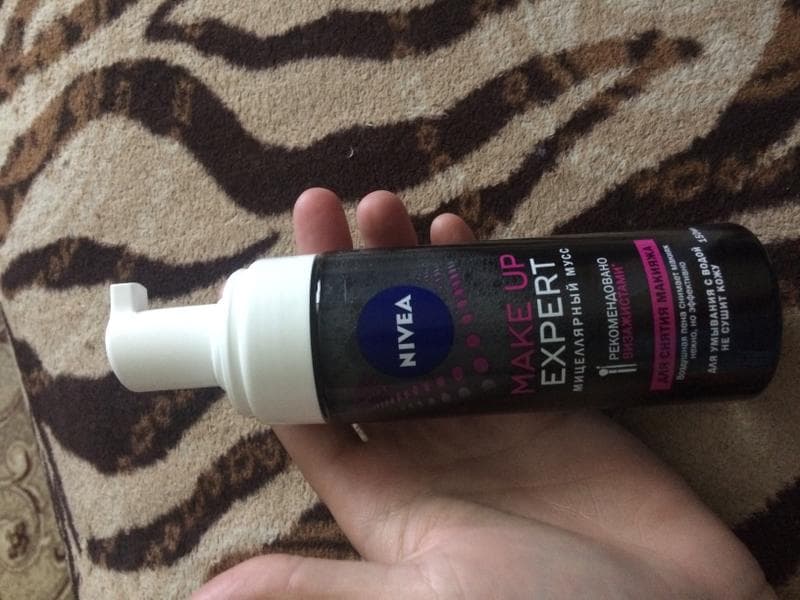 Мусс Nivea Make up expert — фото из отзыва «Чудо средство для снятия даже стойкого макияжа»