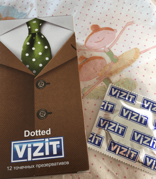 Презервативы Vizit dotted — фото из отзыва «Точечные, точечным рознь.»