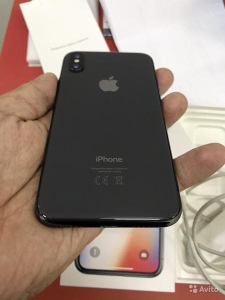 Телефон Apple iPhone XR — фото из отзыва «Вообщем я доволен этим iPhone, особенно заряд батареи.» (2 из 2)