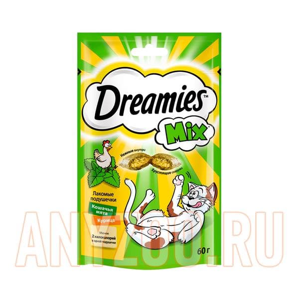 Подушечки для кошек Dreamies — фото из отзыва «Лучшее проявление к кошкам, это покупка лакомства Dreamies.»