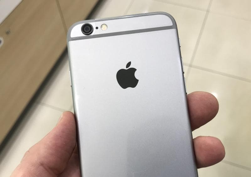Телефон Apple iPhone 6 — фото из отзыва «Удобный телефон.»
