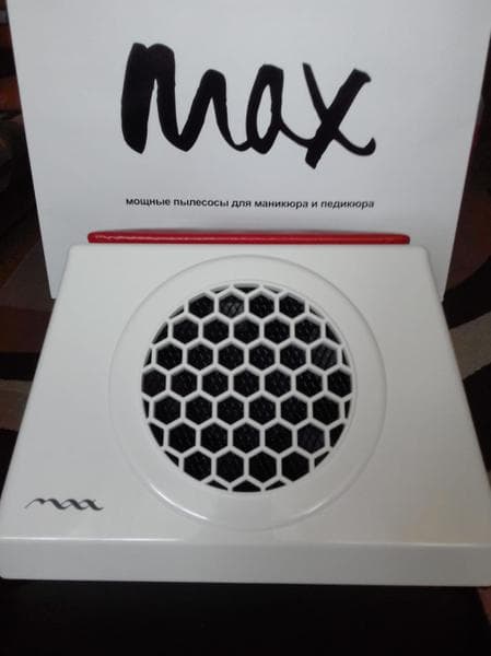 Пылесос MAX Ultimate 4 — фото из отзыва «Пыль хорошо захватывает»