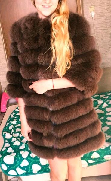 Шуба Elena Furs — фото из отзыва «Хороший выбор шуб и пальто.»