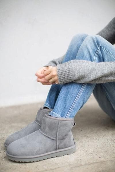 Интернет - Магазин Shoes-sale.ru — фото из отзыва «Вчера купил жене УГГи по норм цене! На вторые дисконт» (1 из 2)