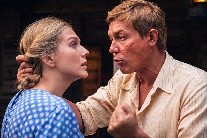 Сериал "Отчим" (2019) — фото из отзыва «Обычная мелодрама»