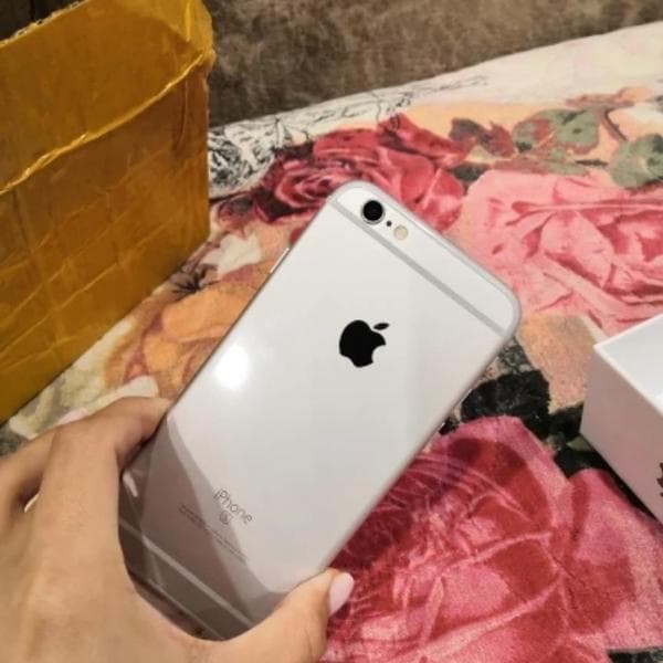 Телефон Apple Iphone 6s — фото из отзыва «Отличный девайс!»