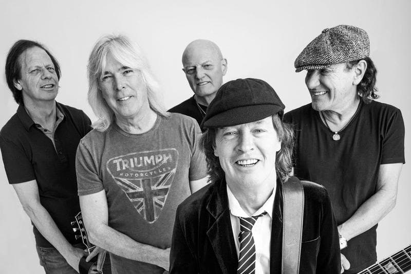 AC/DC — фото из отзыва «Лучшая группа со своей атмосферой и драйвом.»