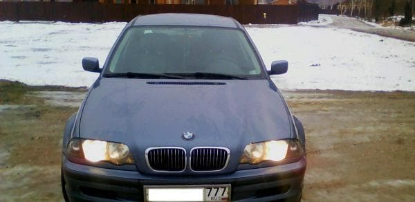 Автомобиль BMW 3-серия (E90) 320d, 2008 г. — фото из отзыва «Отзыв: Автомобиль BMW 3 Series седан - Мнение женщины о BMW»