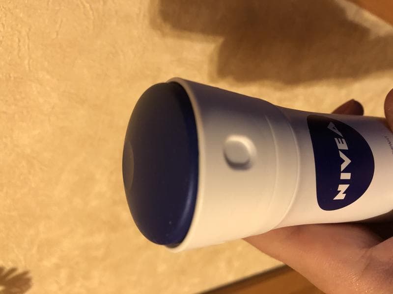 Антиперспирант Nivea Эффект пудры — фото из отзыва «Отличный бюджетный» (2 из 4)
