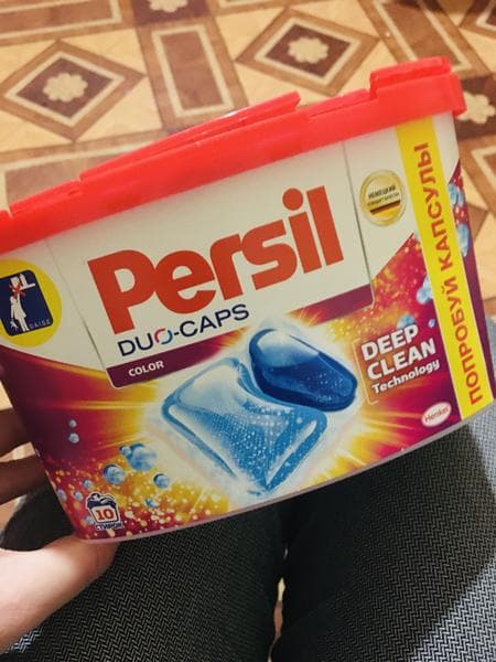 Капсулы PERSIL DUO-CAPS COLOR — фото из отзыва «Современная стирка»