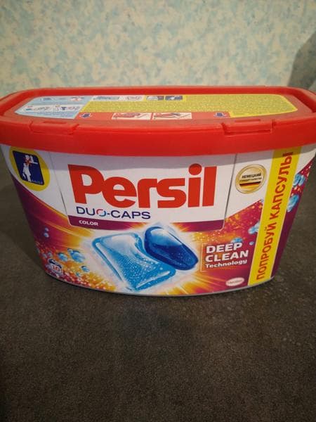 Капсулы PERSIL DUO-CAPS COLOR — фото из отзыва «Отстирает пятна или нет»