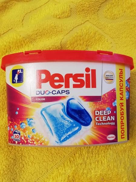 Капсулы PERSIL DUO-CAPS COLOR — фото из отзыва «Пятнам бой»