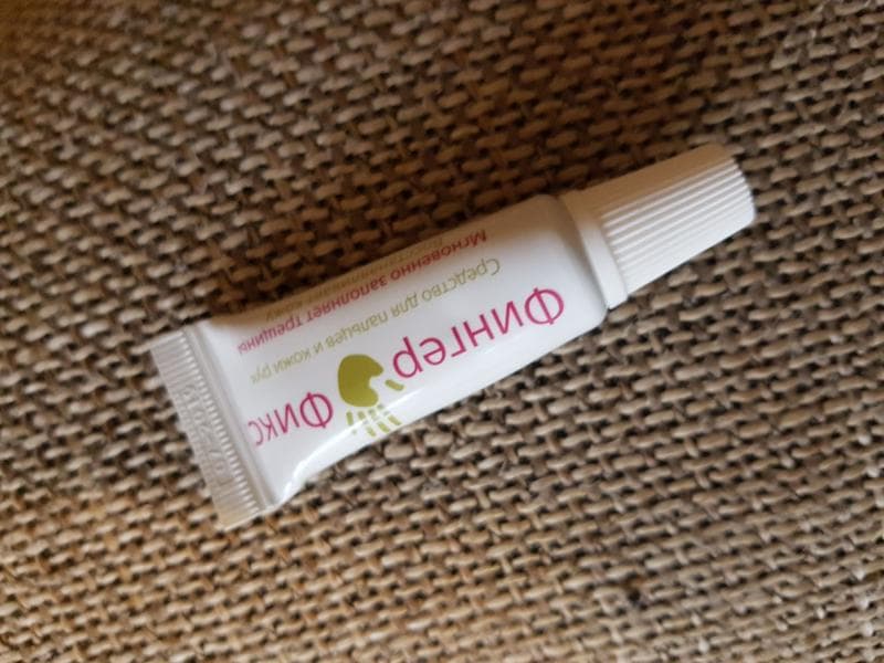 ФингерФикс (Finger Fix) — фото из отзыва «Эффективное средство от ранок и трещин на коже рук!»