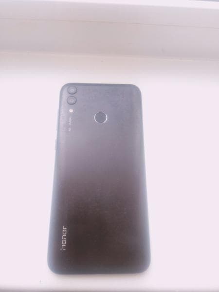 Телефон Huawei BKK-L21 — фото из отзыва «За свою цену телефон является мощным и многофункциональным.» (2 из 3)