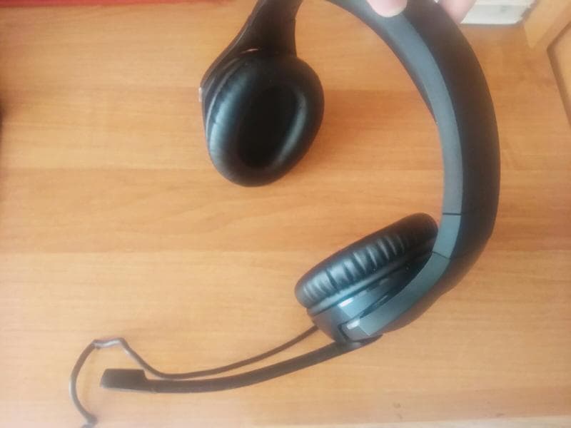 Наушники HyperX Cloud Stinger HX-HSCS-BK/EE — фото из отзыва «Очень хорошие игровые наушники за свою цену.» (3 из 3)