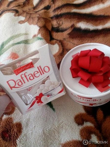 Конфеты Raffaello — фото из отзыва «Очень вкусные конфеты, но цена не устраивает»