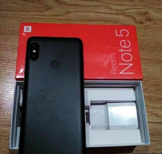Телефон Xiaomi Redmi Note 5 — фото из отзыва «Удобный дешёвый телефон»