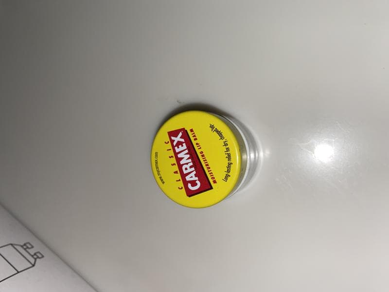 Бальзам для губ Carmex  — фото из отзыва «Заработало!»