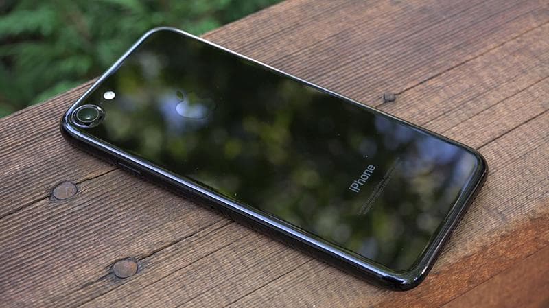 Телефон Apple Iphone 7 — фото из отзыва «Хороший телефон»