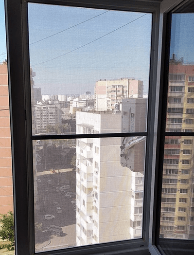 Москитная сетка "Антикошка" — фото из отзыва «Отличная сетка» (3 из 3)