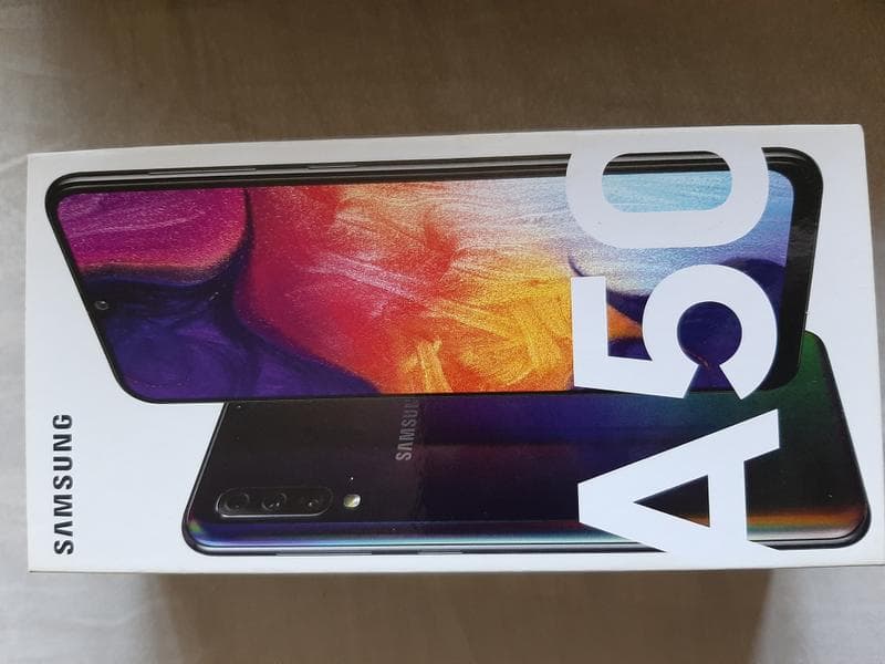 Телефон Samsung Galaxy A50 — фото из отзыва «Смартфон который понравится каждому»