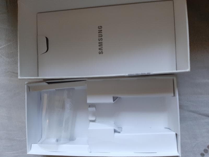 Телефон Samsung Galaxy A50 — фото из отзыва «Смартфон который понравится каждому»