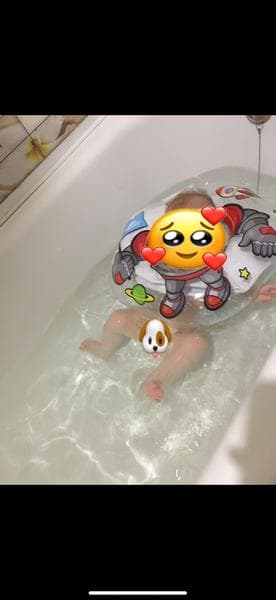 Круг для купания — фото из отзыва «Очень выручает родителей»