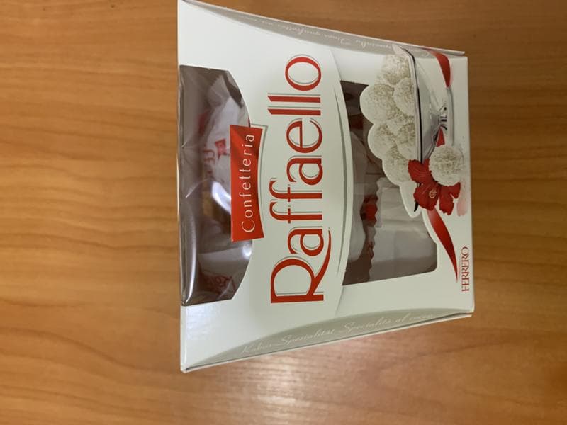 Конфеты Raffaello — фото из отзыва «Вкусные, нежнейшие конфетки»