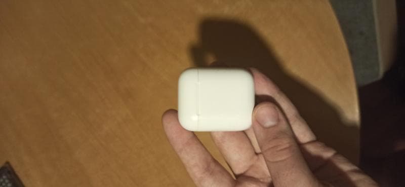 Наушники Apple AirPods — фото из отзыва «Хорошие наушники, но не за те деньги, слишком переоцененные»