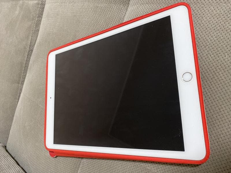 Планшет Apple iPad 7 128Gb wi-fi — фото из отзыва «Крутой планшет!»