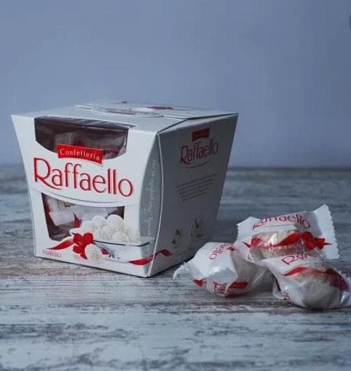 Конфеты Raffaello — фото из отзыва «Вкуснота»