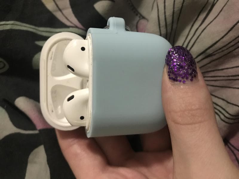 Наушники Apple AirPods — фото из отзыва «Удобные, но такие дорогие) )»