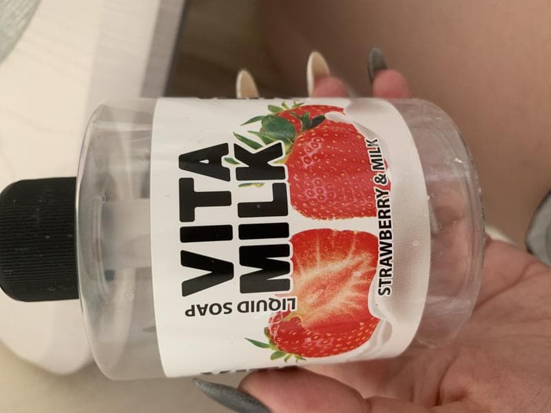 Жидкое мыло VITA MILK  — фото из отзыва «Вкуснейшее мыло»