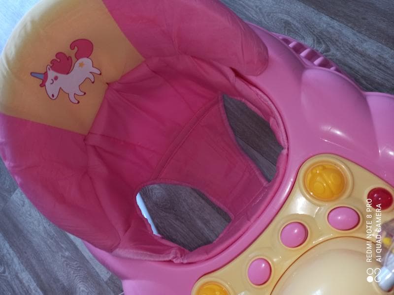 Ходунки Babyton Ouack pink — фото из отзыва «Устойчивые, недорогие ходунки с 8ю поворотливыми колесами.» (2 из 4)