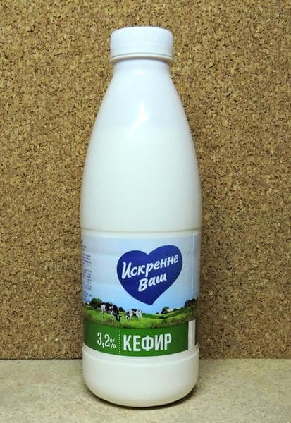 Кефир ‟Искренне ваш‟ 3.2% — фото из отзыва «Мало похож на кефир.»