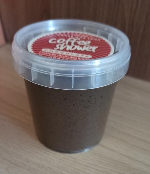 Скраб для тела Coffee Shower chocolate — фото из отзыва «Оригинальная упаковка и обалденный запах» (1 из 4)
