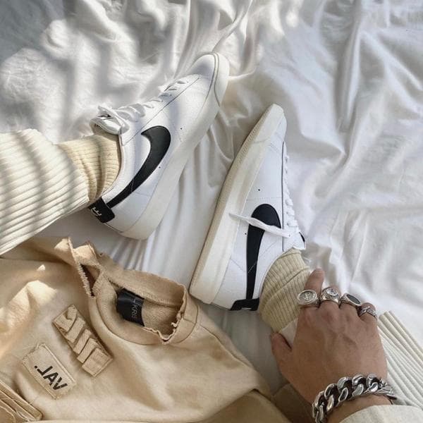 Кроссовки Nike Cortez — фото из отзыва «Хорошие кроссовки, + за низкую цену.»