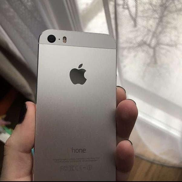 Телефон Apple iphone 5s — фото из отзыва «Удобный интерфейс»