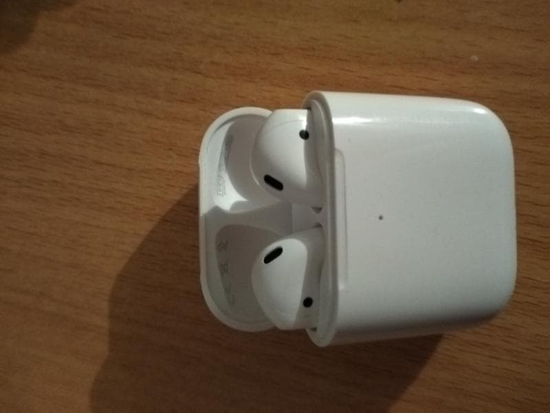 Наушники Apple AirPods — фото из отзыва «Отличные наушники»